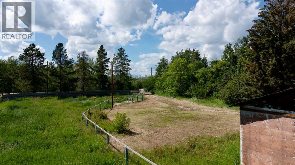 38541 Range Road 283, Rural Red Deer County, Alberta T4E 0M1 - Photo 9 - A2335707