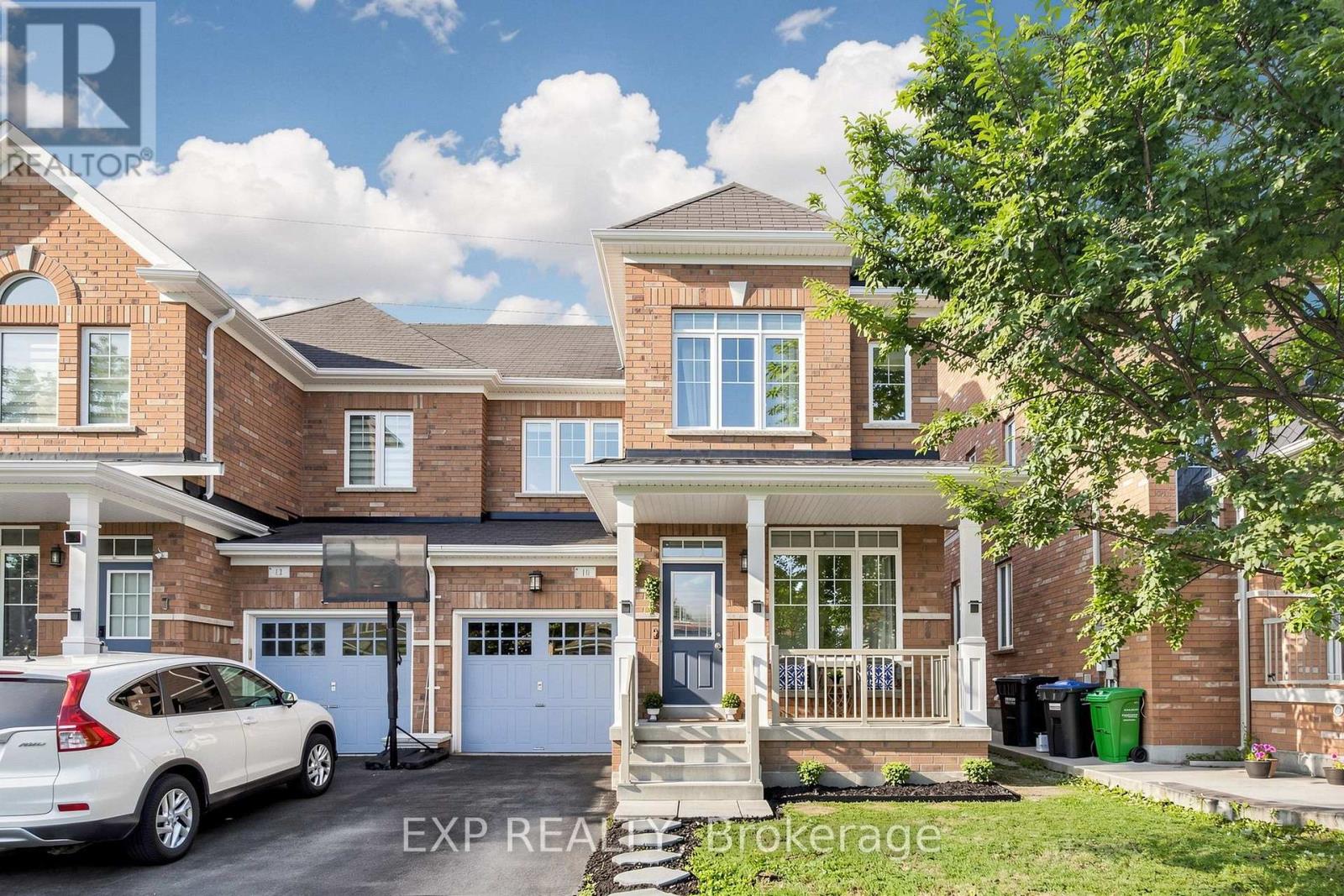 10 BORRELLI DRIVE, Brampton, Ontario