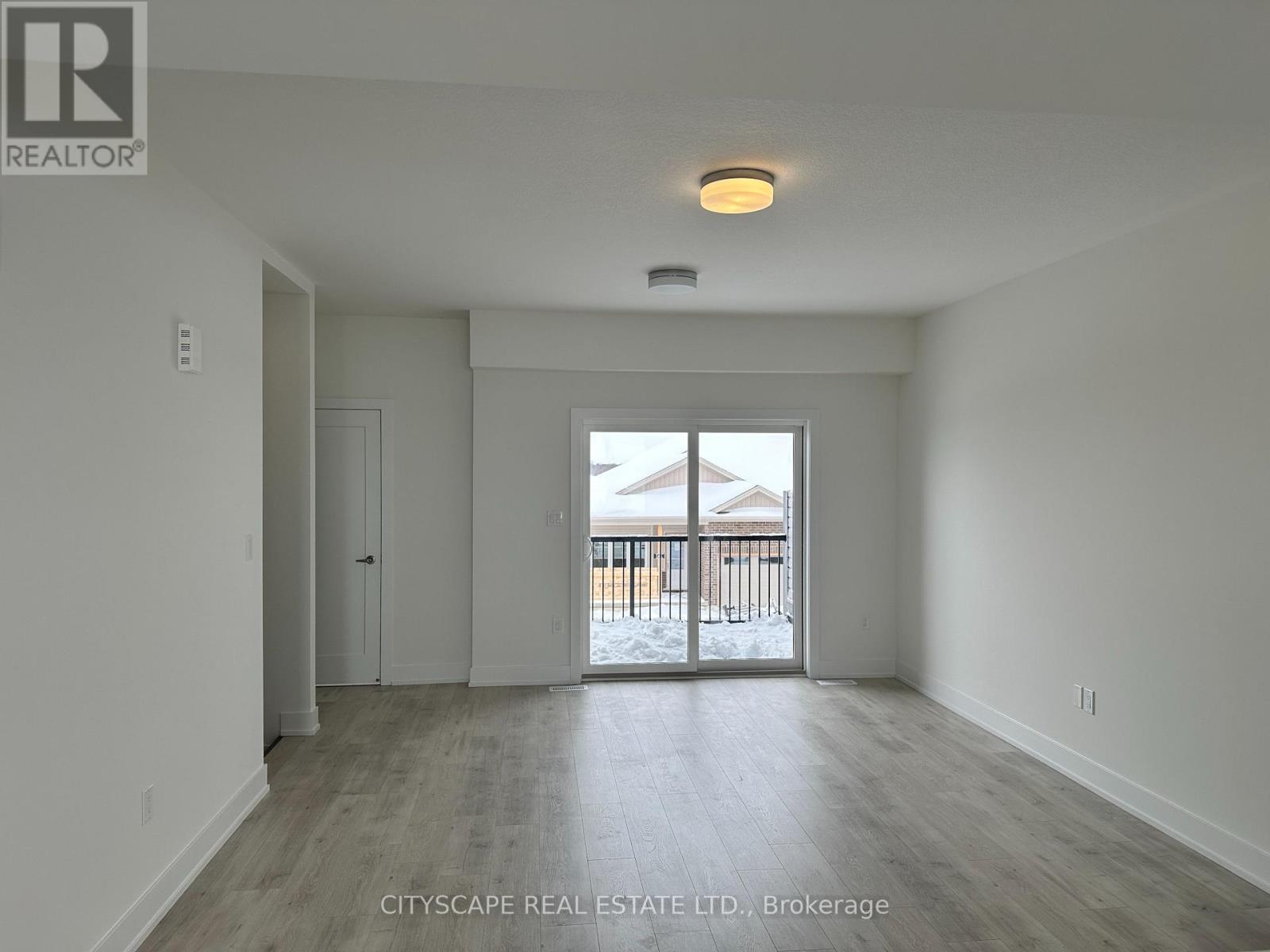 48 Balladry Boulevard, Stratford, Ontario  N5A 0L5 - Photo 2 - X13649510