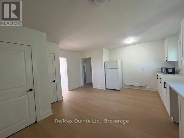 6 - 174 Queen Street, Quinte West, Ontario  K8V 4Y6 - Photo 8 - X13652208