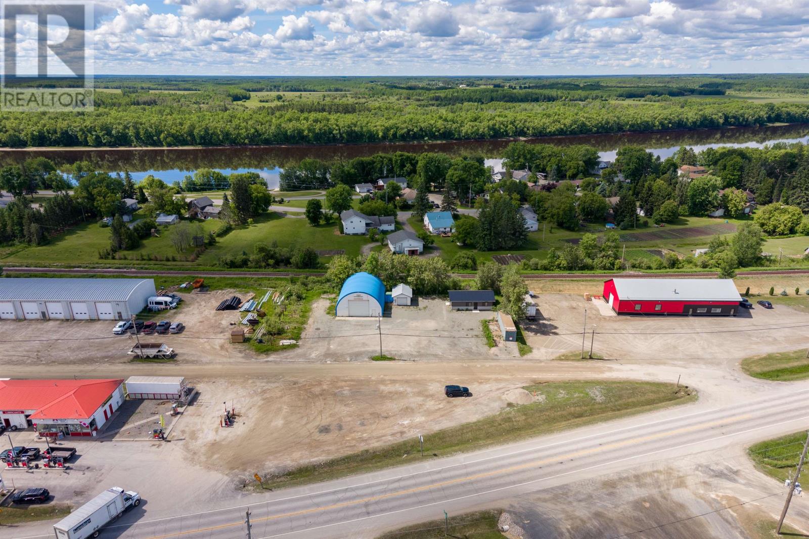 51 Canning Ln, Emo, Ontario  P0W 1E0 - Photo 13 - TB2600347