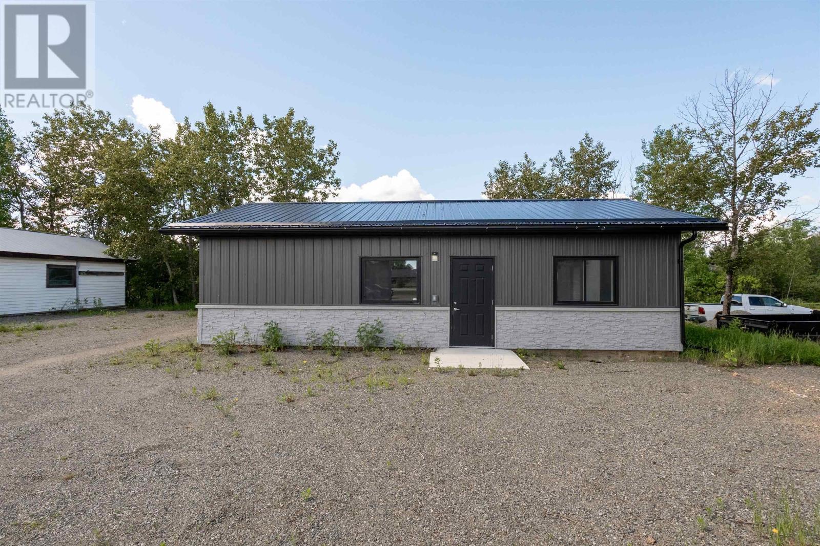 51 Canning Ln, Emo, Ontario  P0W 1E0 - Photo 2 - TB2600347