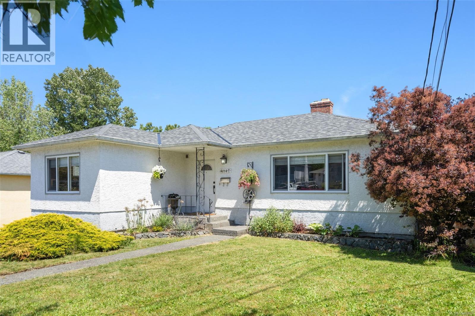 4147 Hawkes Ave, Saanich, British Columbia  V8Z 3Y9 - Photo 31 - 1046337