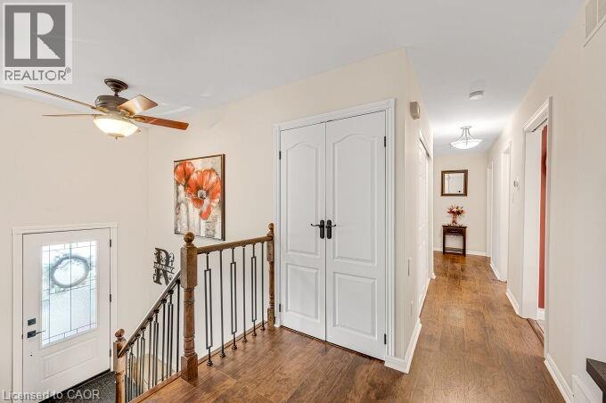 4162 Sutherland Crescent, Burlington, Ontario  L7L 5G9 - Photo 4 - 40844013