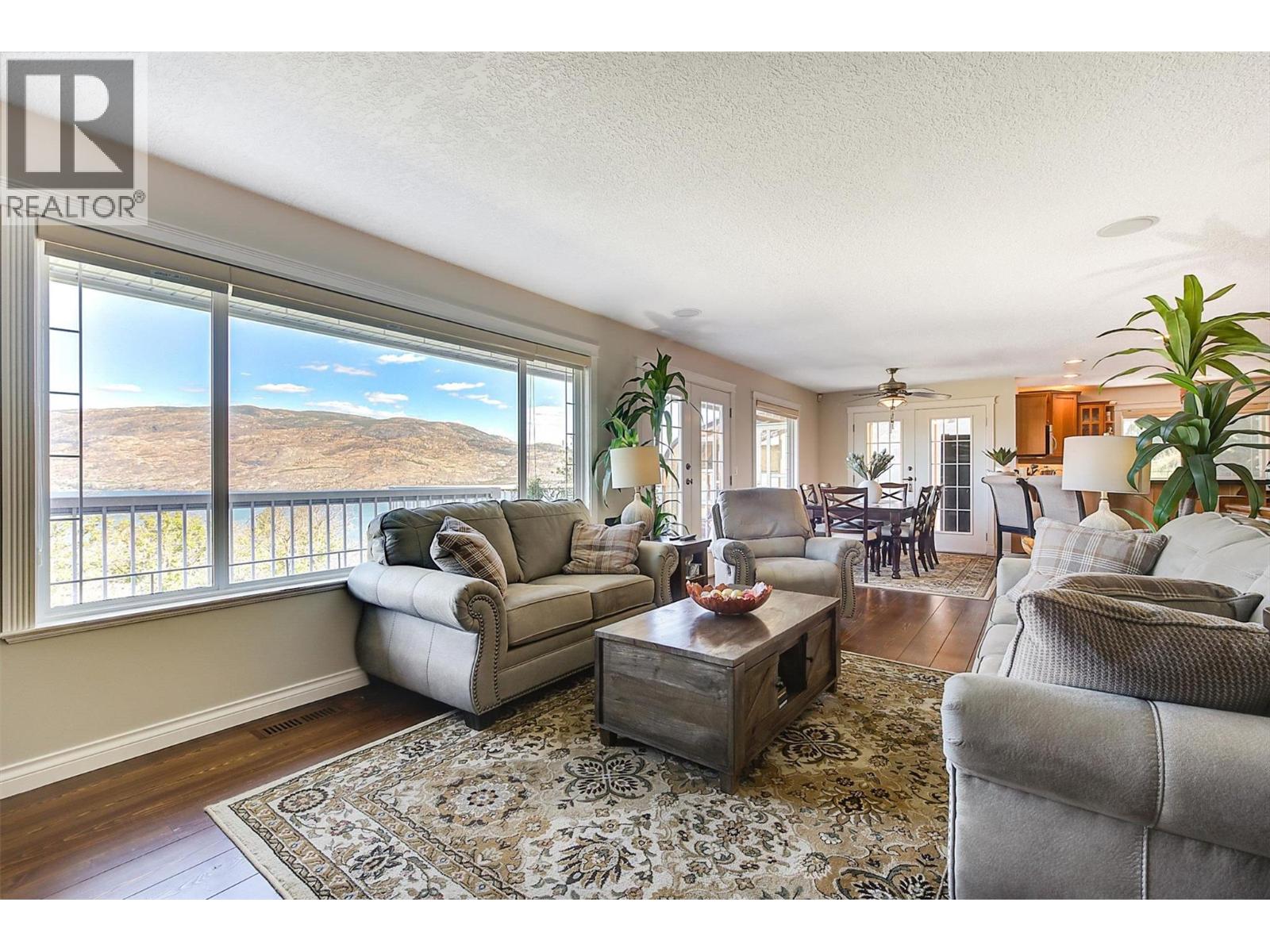 6101 Lipsett Avenue, Peachland, British Columbia  V0H 1X7 - Photo 10 - 10389543