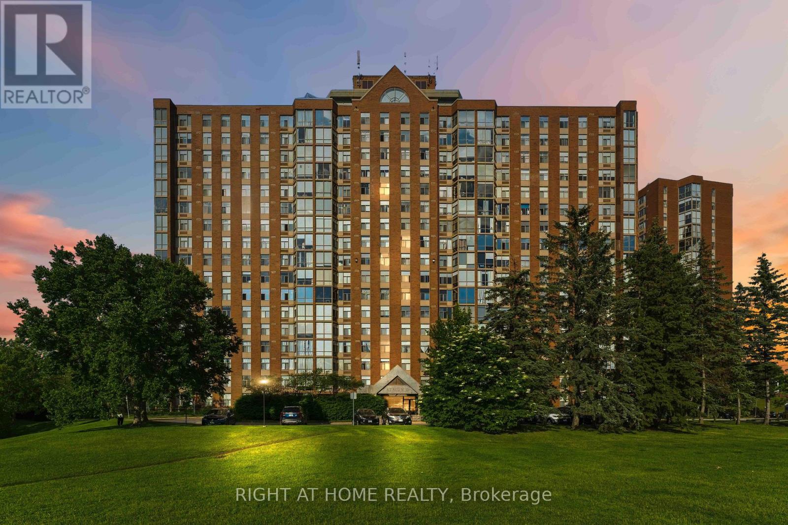 911 - 2759 CAROUSEL CRESCENT, Ottawa, Ontario
