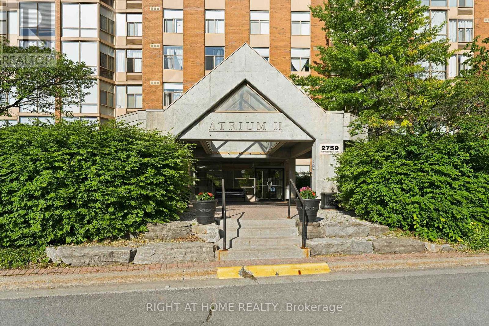 911 - 2759 Carousel Crescent, Ottawa, Ontario K1T 2N5 - Photo 2 - X13652174