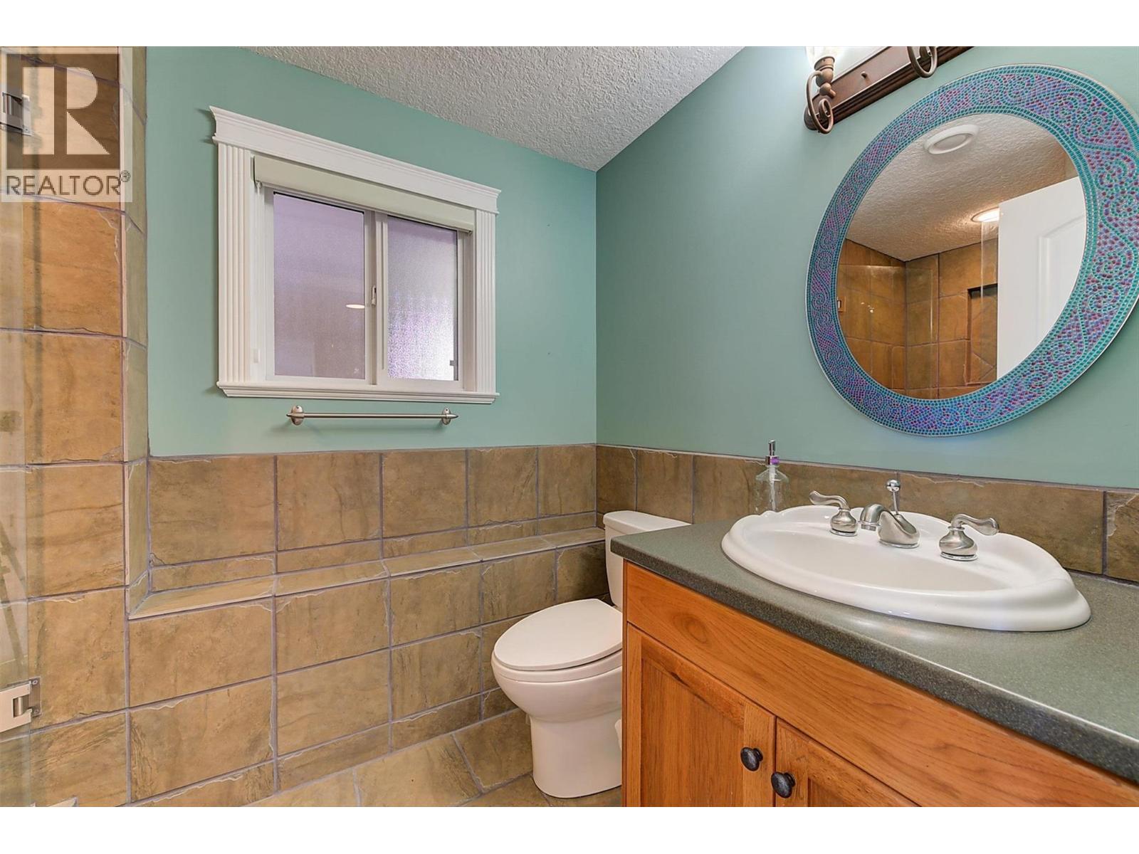 6101 Lipsett Avenue, Peachland, British Columbia  V0H 1X7 - Photo 53 - 10389543
