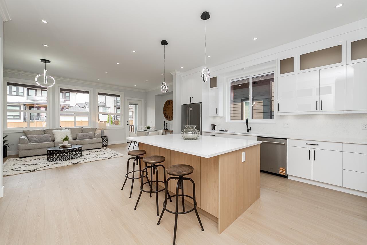 102 18573 56 Avenue, Surrey, British Columbia  V3S 8J3 - Photo 7 - R3153491