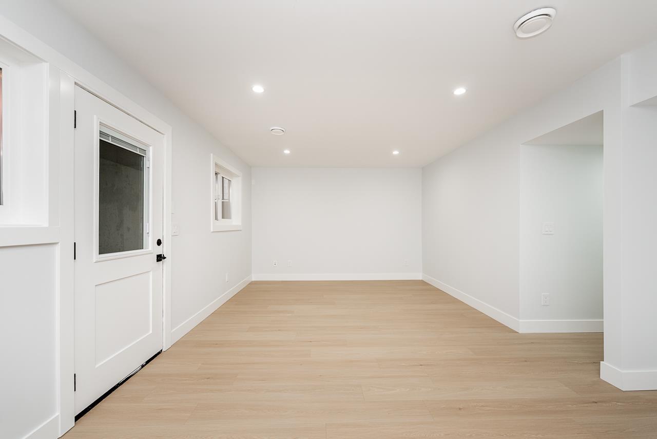 102 18573 56 Avenue, Surrey, British Columbia  V3S 8J3 - Photo 31 - R3153491