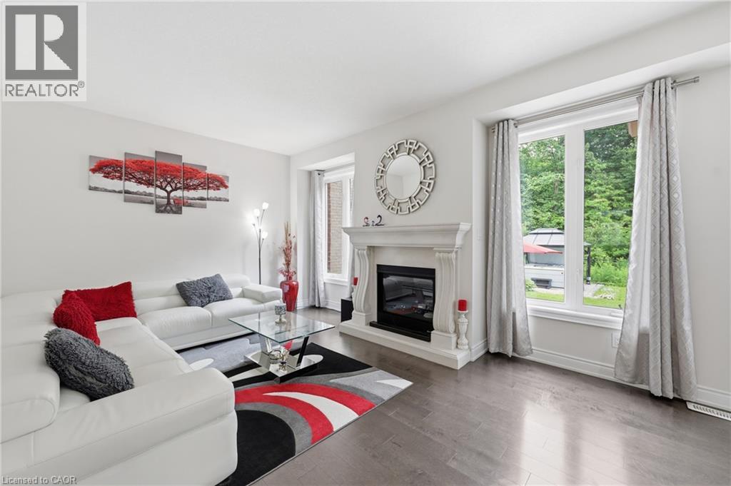 7979 Buckeye Crescent, Niagara Falls, Ontario  L2H 0N9 - Photo 13 - 40848888