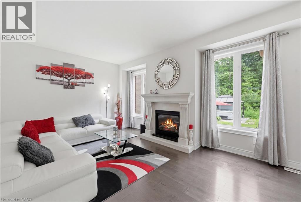 7979 Buckeye Crescent, Niagara Falls, Ontario  L2H 0N9 - Photo 12 - 40848888