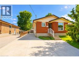 82 ELMWOOD Avenue, Cambridge, Ontario