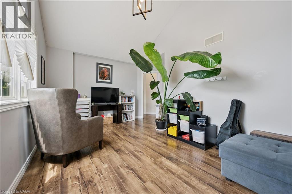 360 Red Osier Road, Waterloo, Ontario  N2V 2V8 - Photo 23 - 40853517