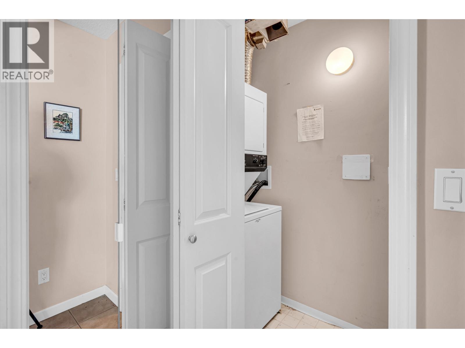 803 6611 Southoaks Crescent, Burnaby, British Columbia  V5E 4L5 - Photo 28 - R3153769