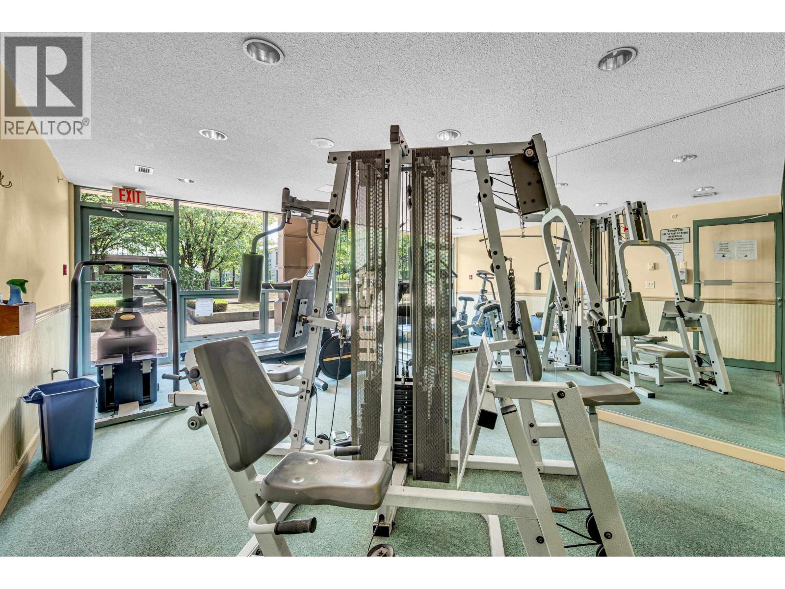 803 6611 Southoaks Crescent, Burnaby, British Columbia  V5E 4L5 - Photo 31 - R3153769