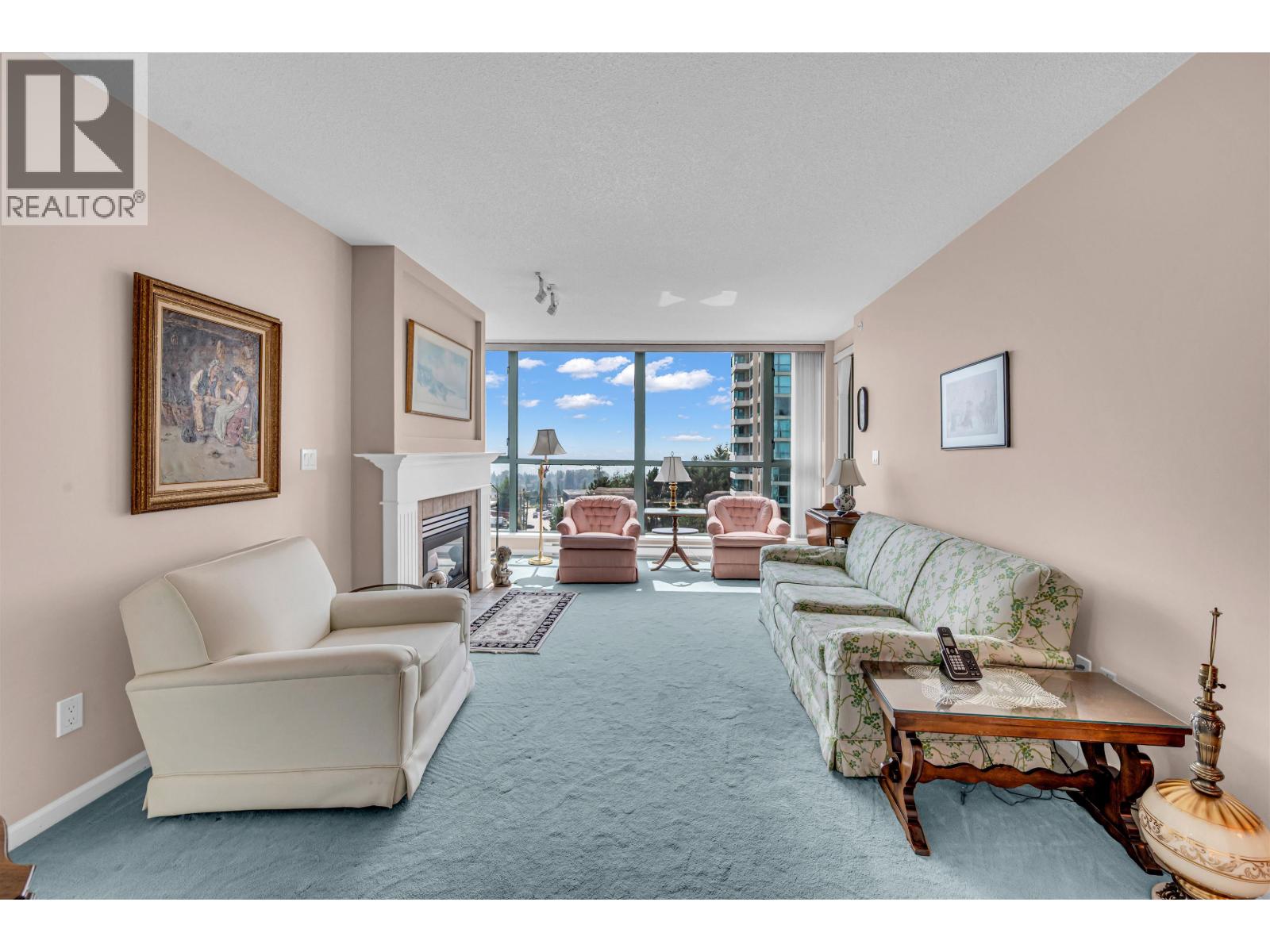 803 6611 Southoaks Crescent, Burnaby, British Columbia  V5E 4L5 - Photo 6 - R3153769