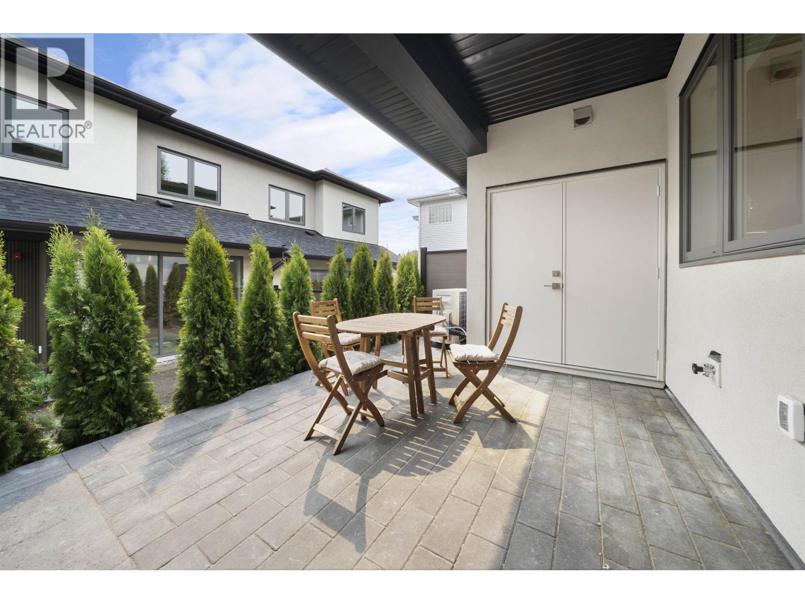 2 1958 W 60th Avenue, Vancouver, British Columbia V6P 2B1 - Photo 13 - R3153774