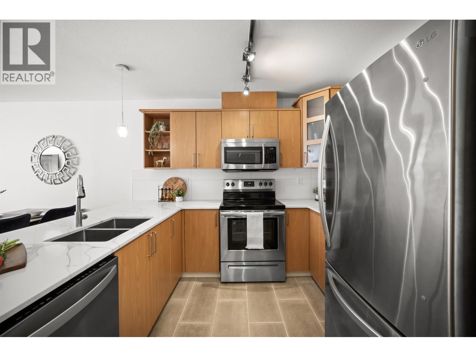 302 3142 St Johns Street, Port Moody, British Columbia  V3H 5E5 - Photo 5 - R3153787