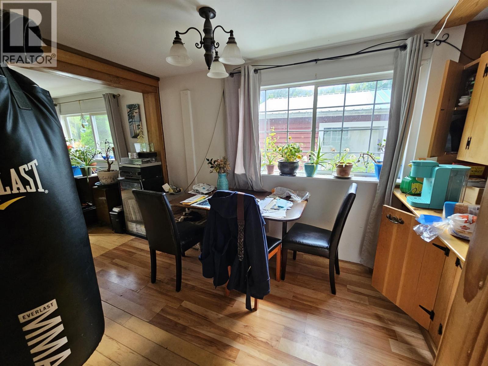 6 Bracken Parkway, Squamish, British Columbia V0N 1H0 - Photo 3 - R3153778