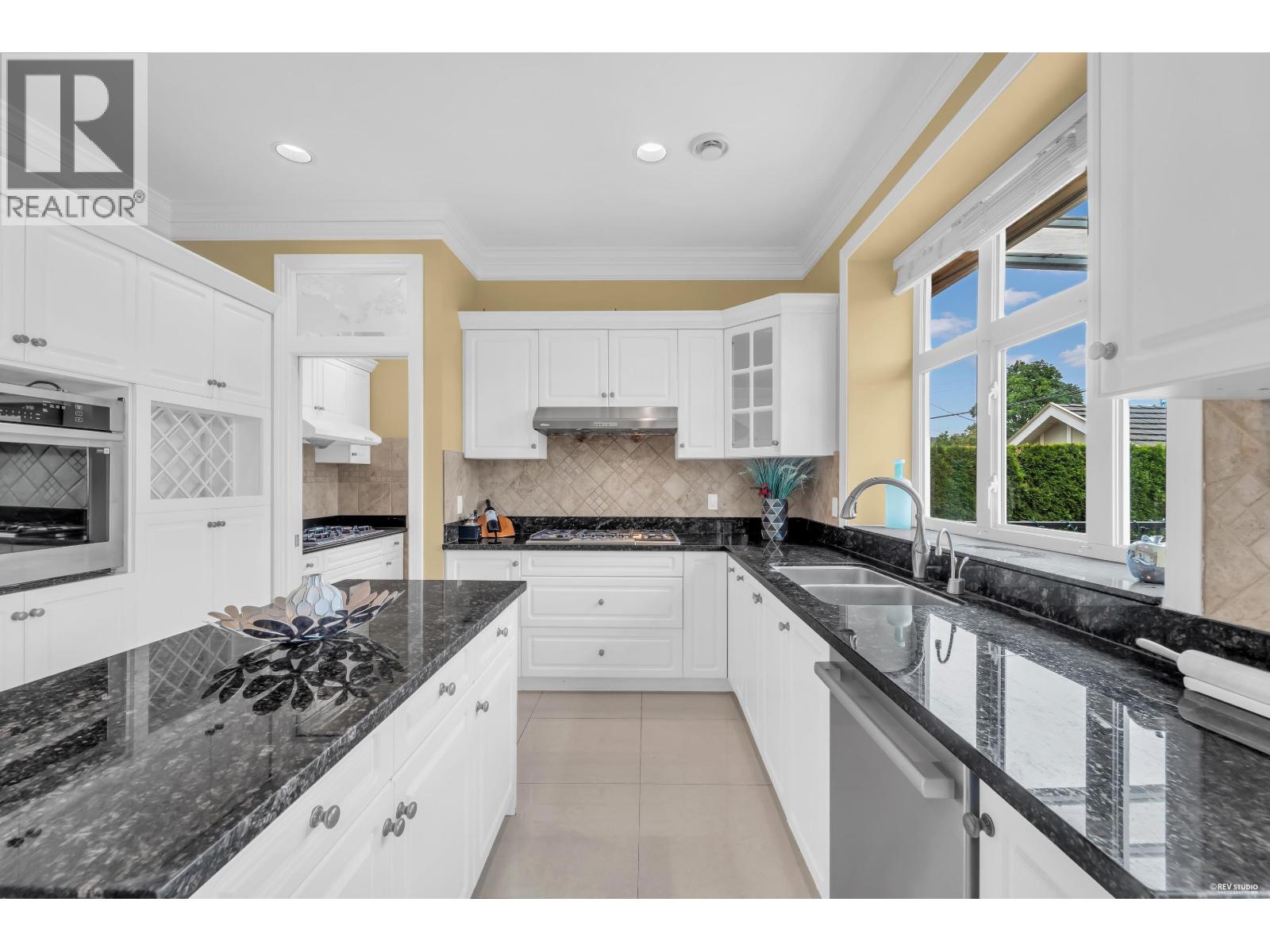 2498 W 22nd Avenue, Vancouver, British Columbia  V6L 1M2 - Photo 16 - R3153785