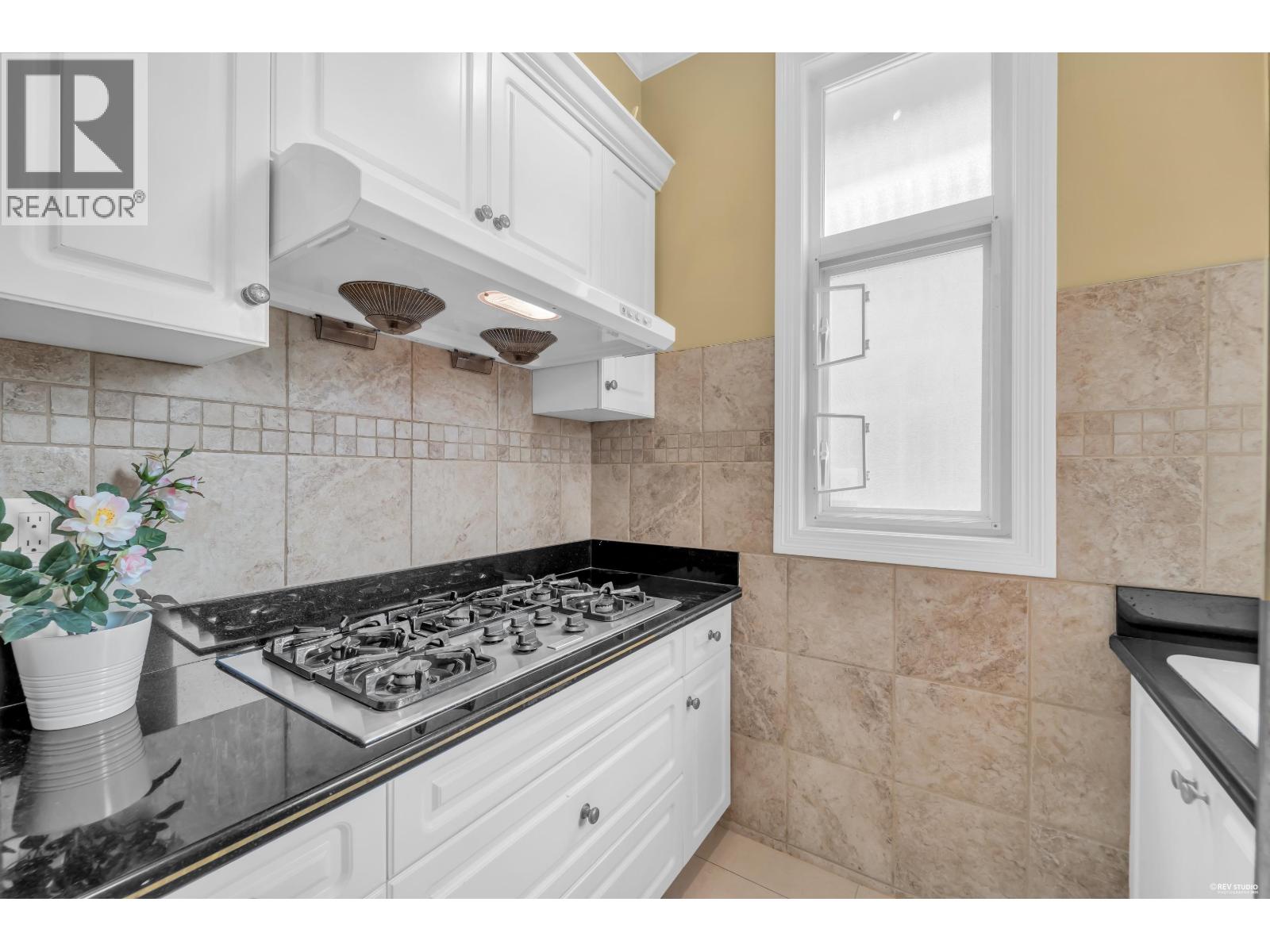 2498 W 22nd Avenue, Vancouver, British Columbia  V6L 1M2 - Photo 17 - R3153785