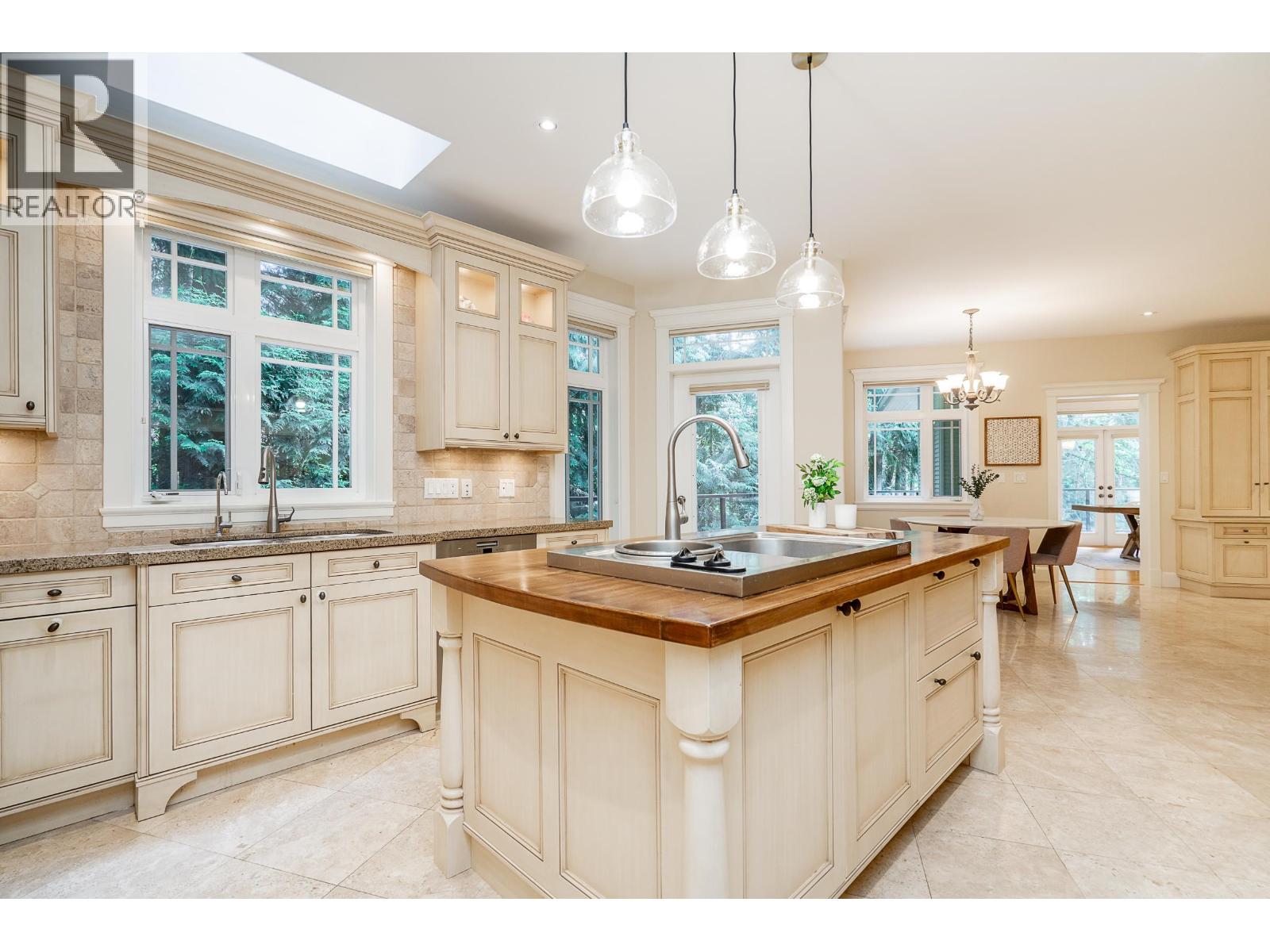 1535 Rockcress Place, Coquitlam, British Columbia V3E 2Y1 - Photo 8 - R3153792