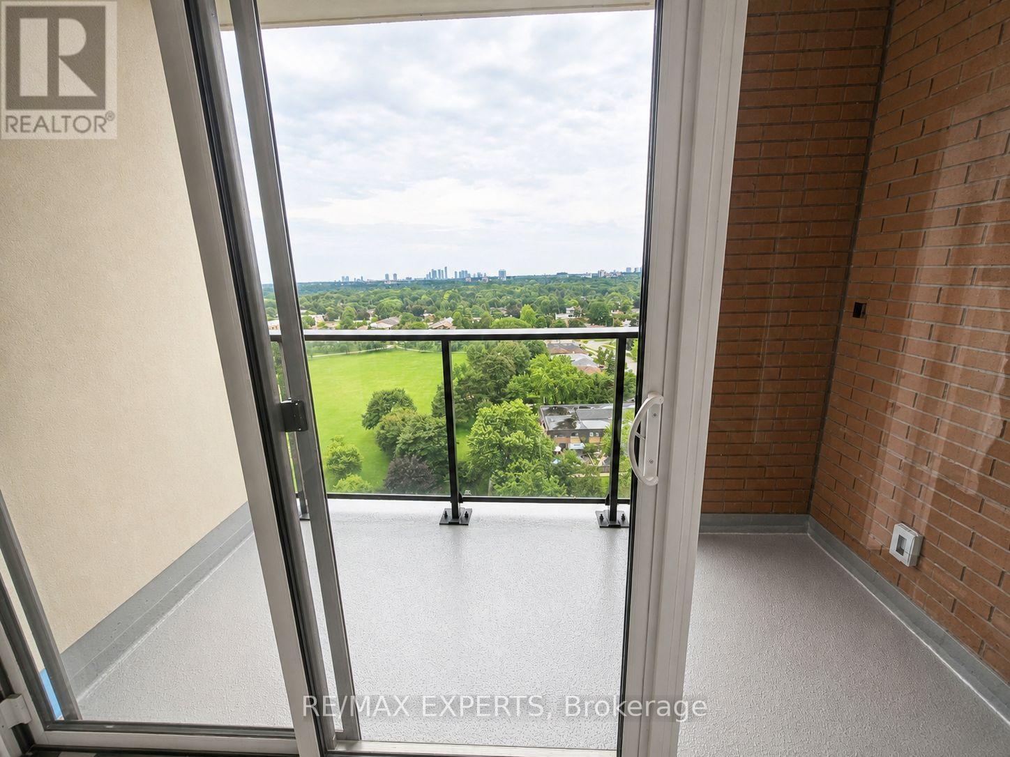 1314 - 4010 Eglinton Avenue W, Toronto, Ontario M9A 0G5 - Photo 11 - W13638334