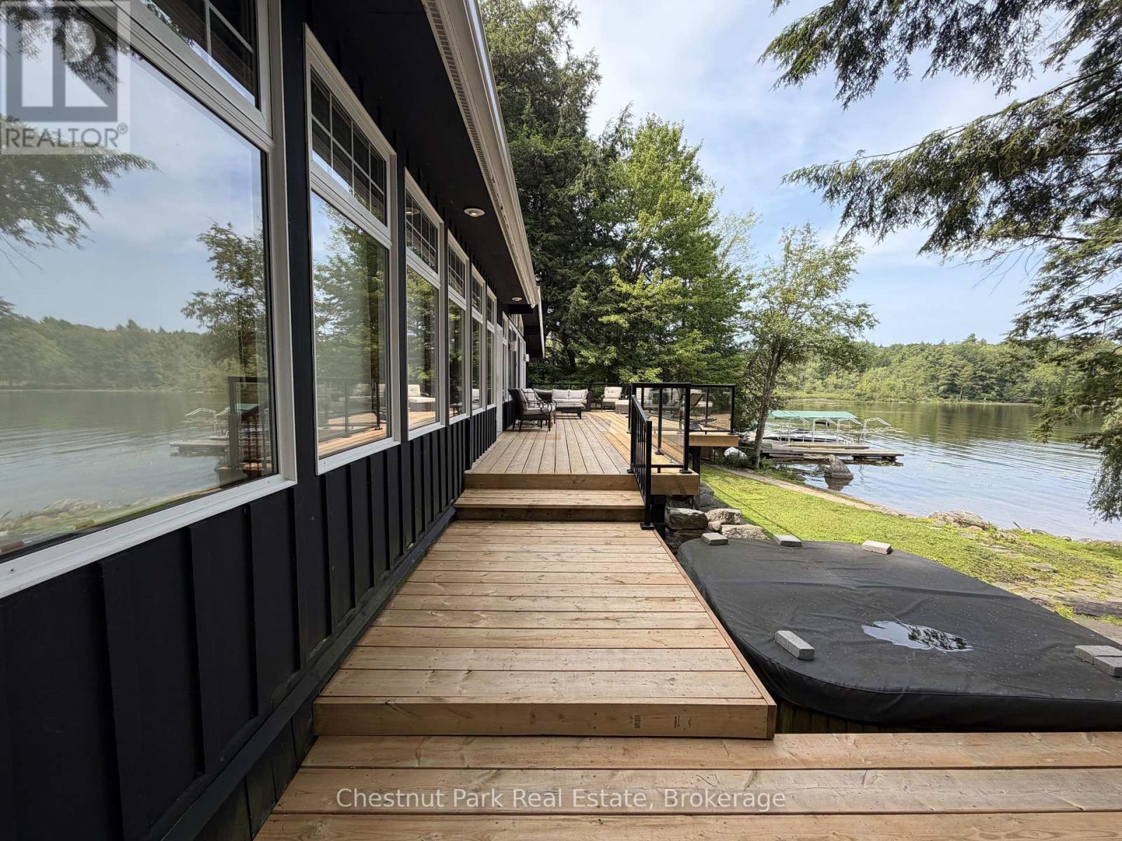 1002 Ahmic Drive N, Muskoka Lakes, Ontario  P0B 1G0 - Photo 4 - X13652276