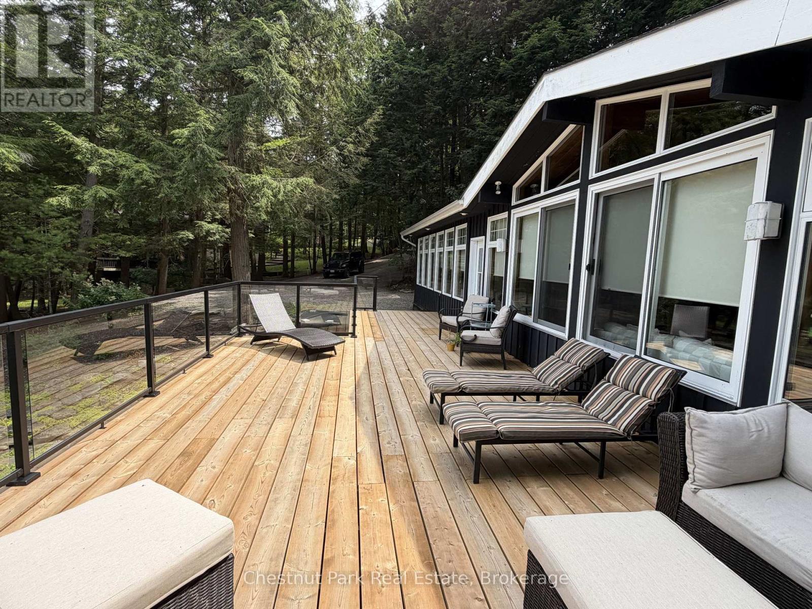 1002 Ahmic Drive N, Muskoka Lakes, Ontario  P0B 1G0 - Photo 6 - X13652276