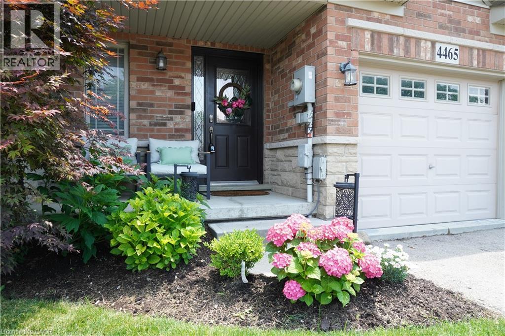 4465 Comfort Crescent, Beamsville, Ontario  L3J 1M3 - Photo 2 - 40844387