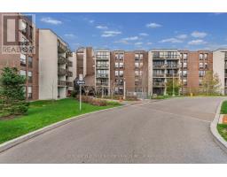 105 - 20 FASHION ROSEWAY, Toronto, Ontario
