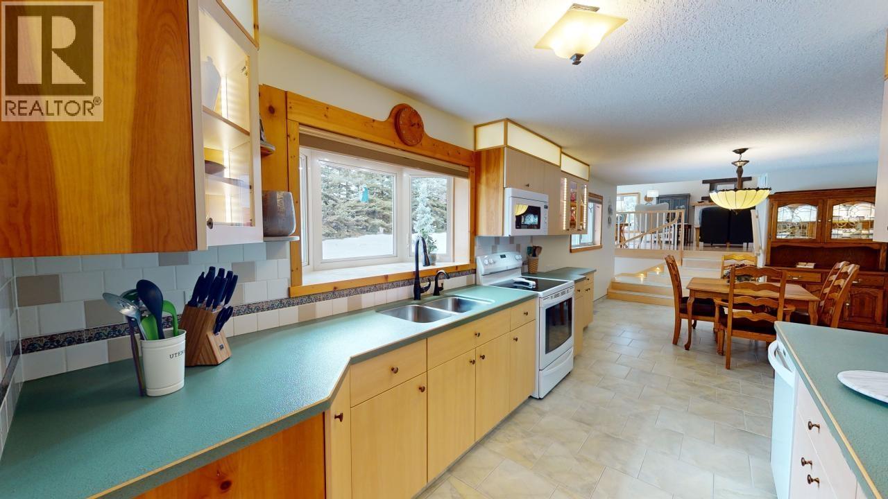 10381 271 Road, Fort St. John, British Columbia  V1J 8A7 - Photo 8 - R3153719