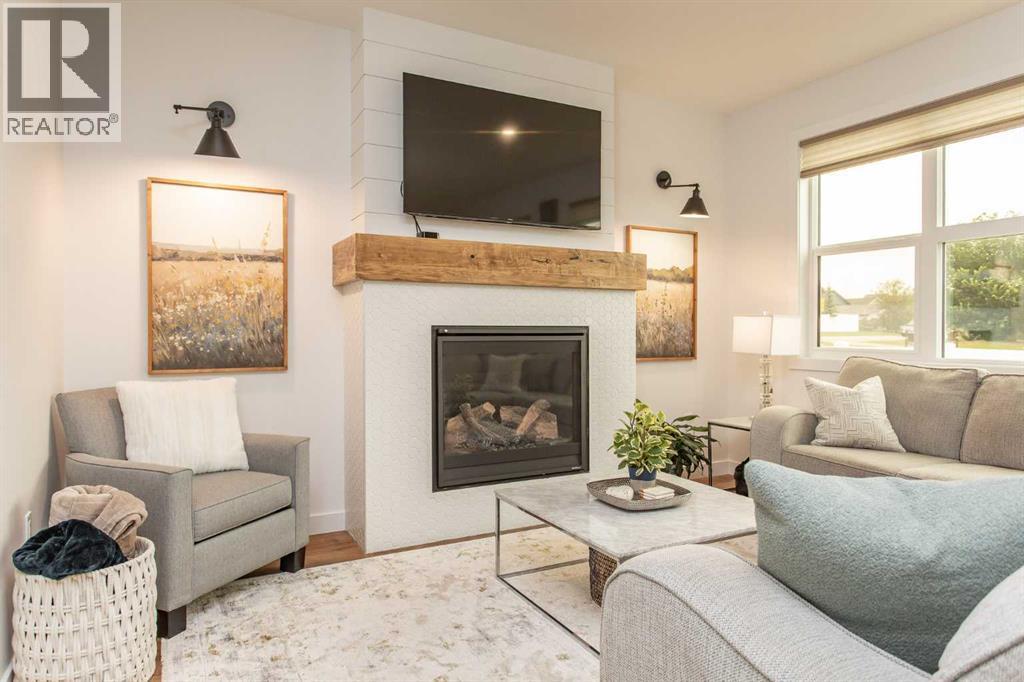 5925 Panorama Drive, Blackfalds, Alberta  T4M 0N9 - Photo 4 - A2332184