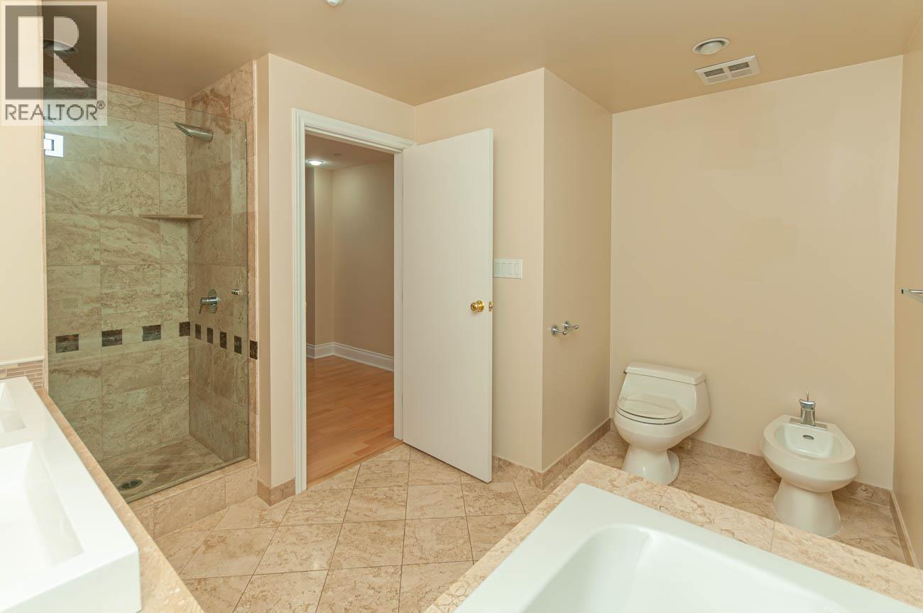 302 1777 Bayshore Drive, Vancouver, British Columbia V6G 3H2 - Photo 25 - R3153506
