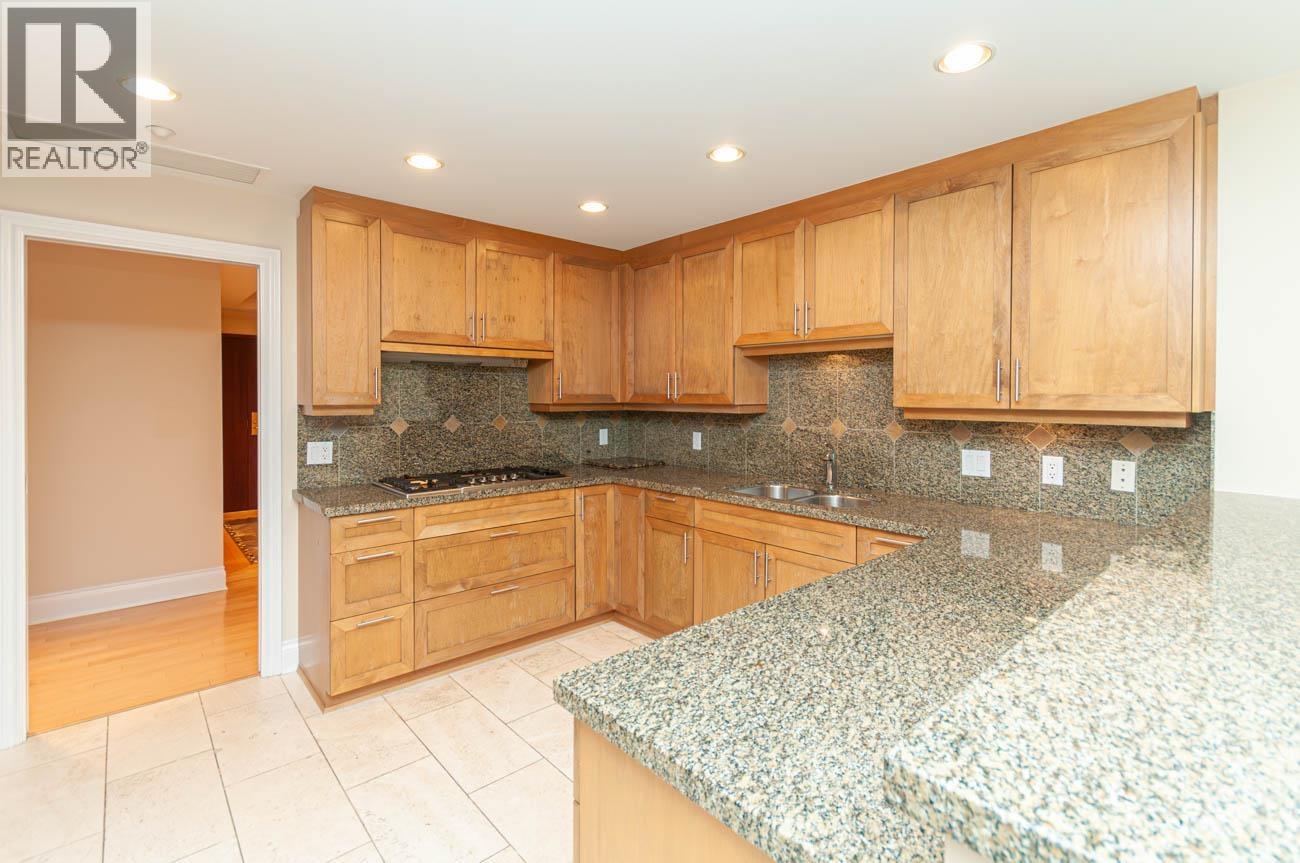 302 1777 Bayshore Drive, Vancouver, British Columbia V6G 3H2 - Photo 15 - R3153506