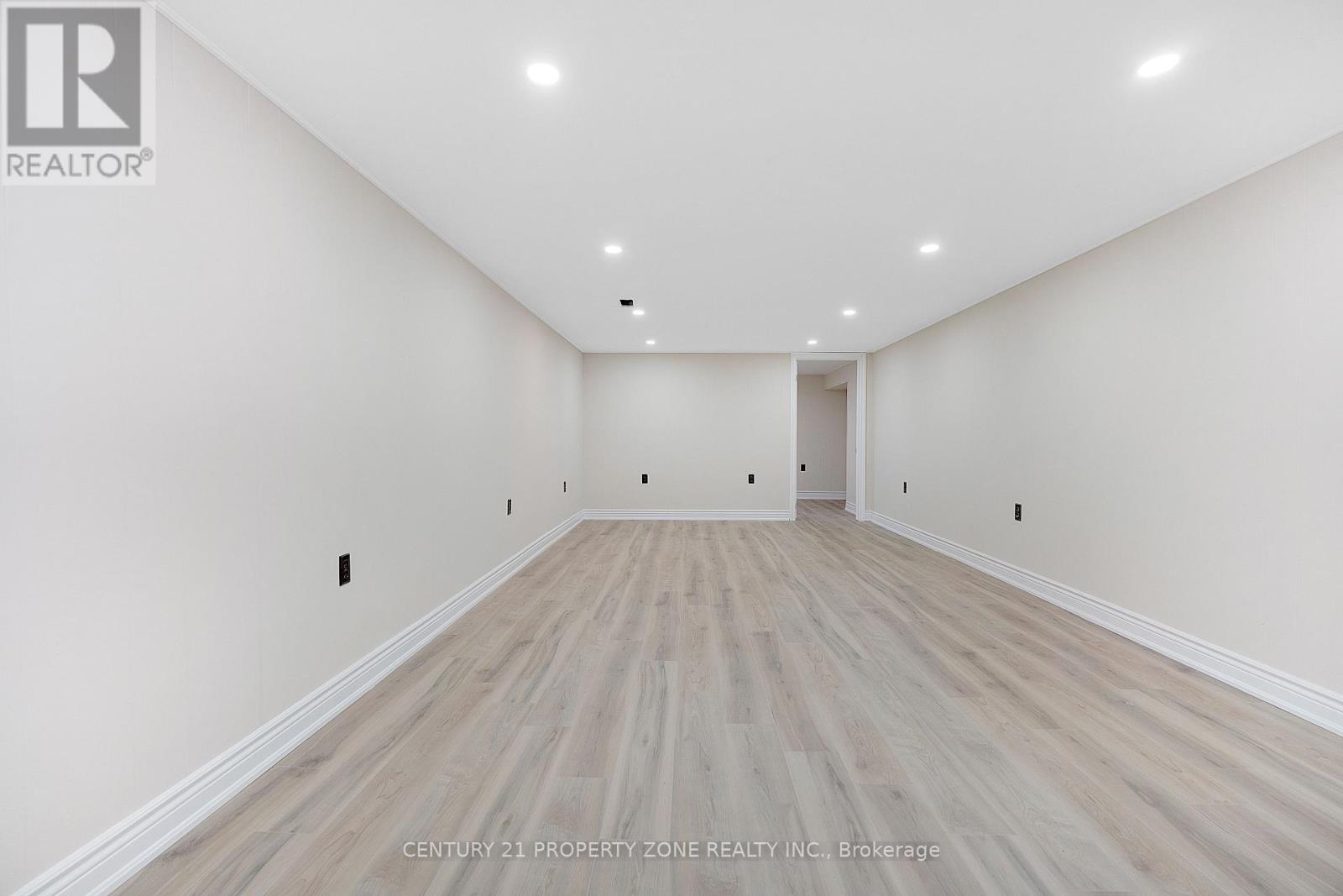37 Adanac Drive, Toronto, Ontario  M1M 2E5 - Photo 17 - E13652226