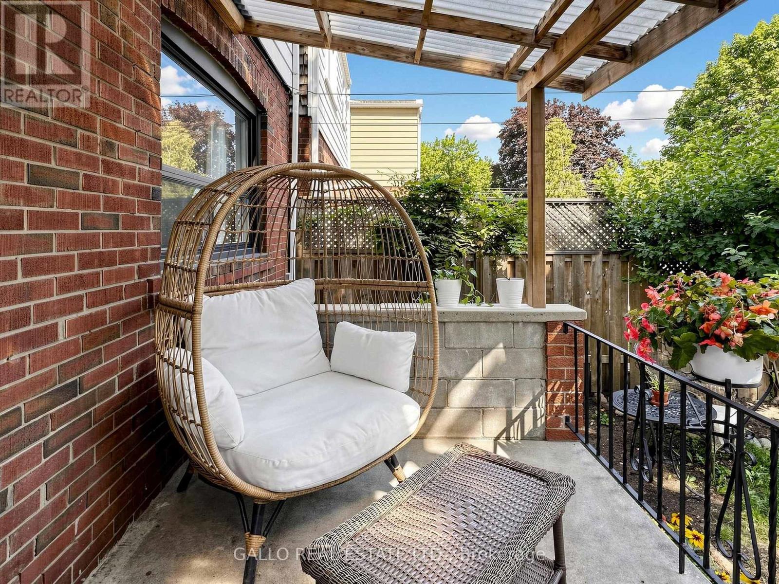 761 Sammon Avenue S, Toronto (Danforth Village-East York), Ontario  M4C 2E6 - Photo 32 - E13652270