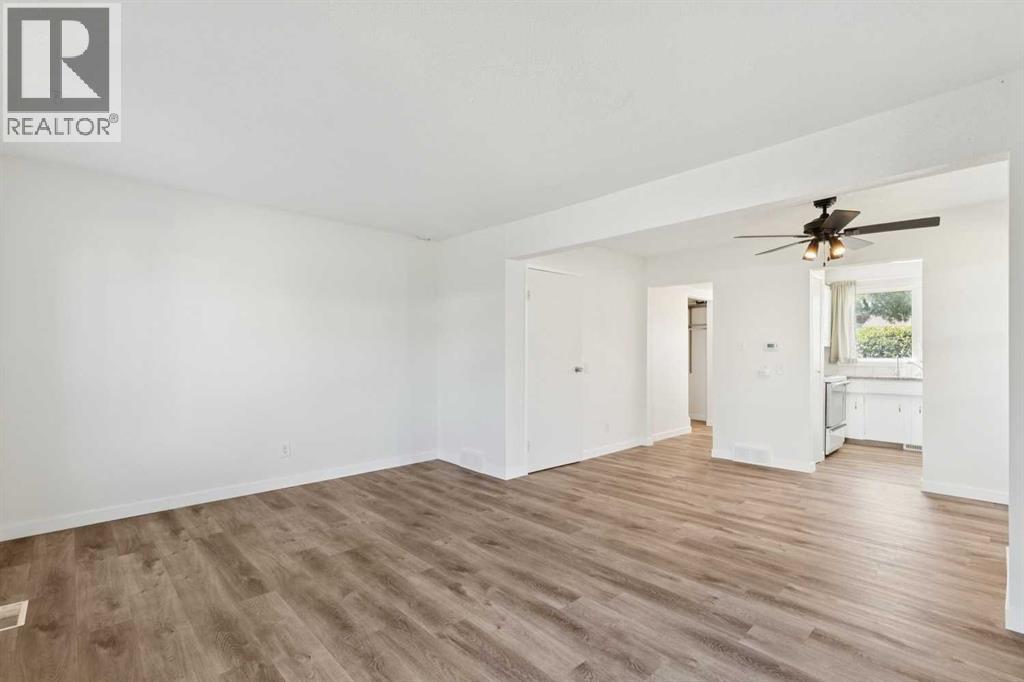 9, 6440 4 Street NW, Calgary, Alberta  T2K 1B8 - Photo 19 - A2335454