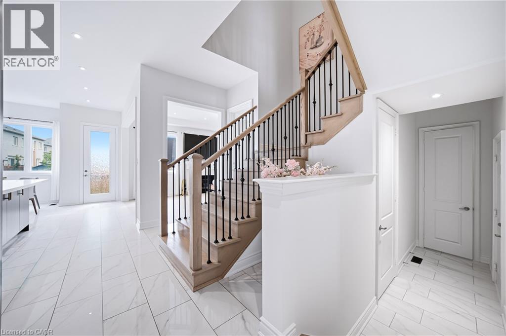 11 Grierson Trail, Waterdown, Ontario  L8B 1X5 - Photo 8 - 40851495