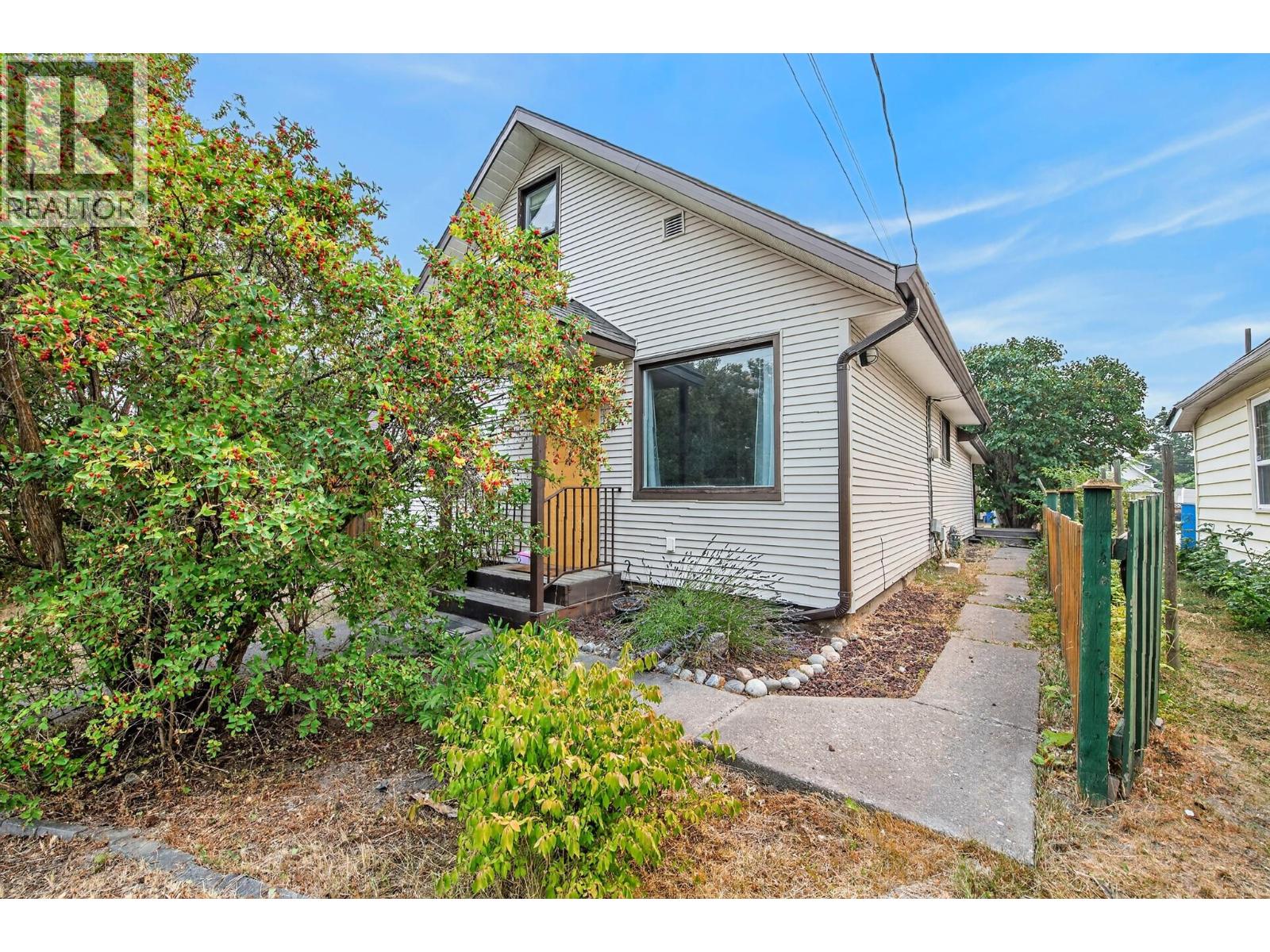 3007 38 Street, Vernon, British Columbia