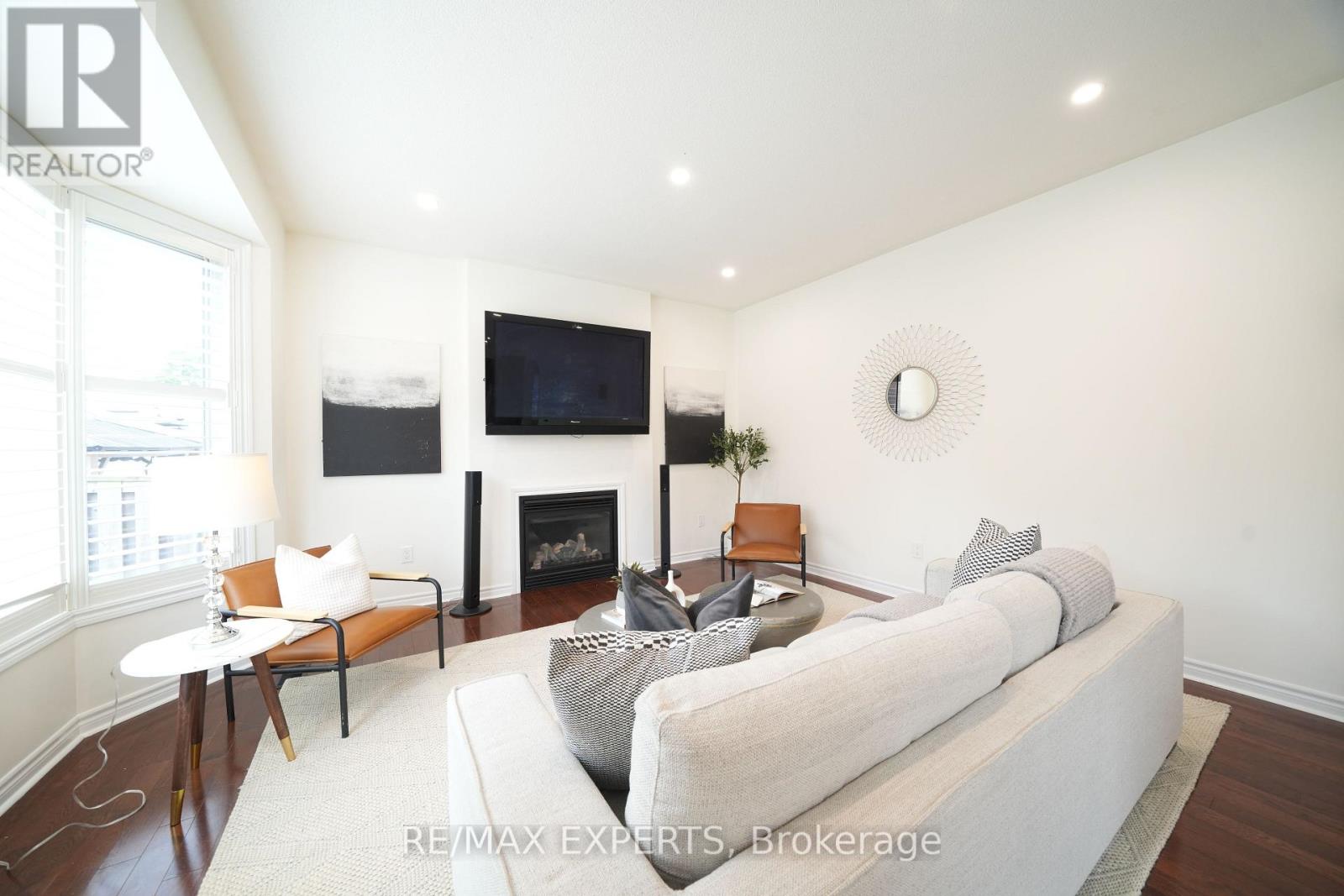 53 Braith Crescent, Whitchurch-Stouffville, Ontario  L4A 0B9 - Photo 14 - N13652162