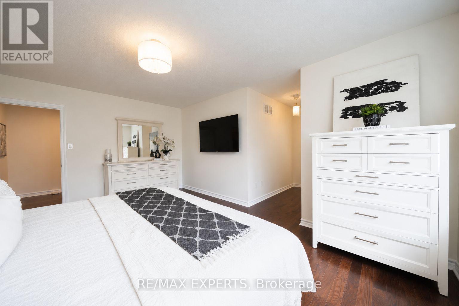 53 Braith Crescent, Whitchurch-Stouffville, Ontario  L4A 0B9 - Photo 27 - N13652162