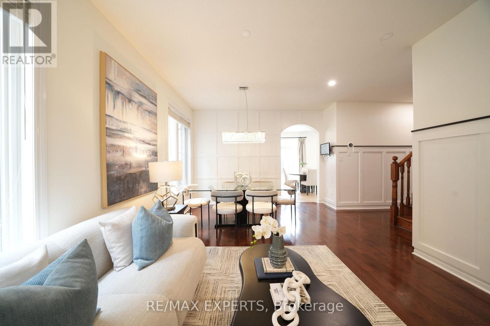 53 Braith Crescent, Whitchurch-Stouffville, Ontario  L4A 0B9 - Photo 7 - N13652162