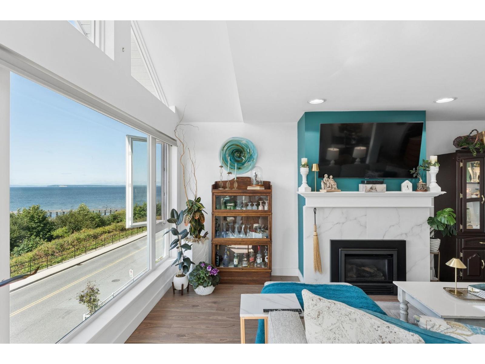 202 15165 Marine Drive, White Rock, British Columbia  V4B 1C5 - Photo 4 - R3153811