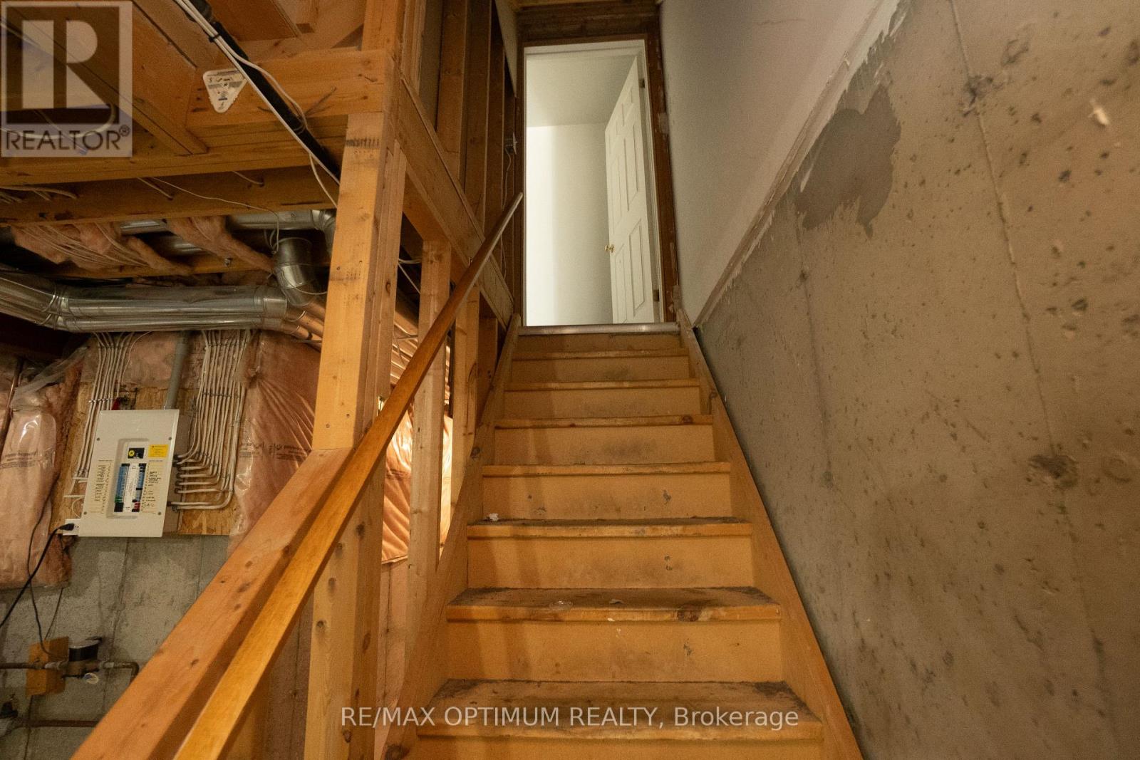 139 Activa Avenue, Kitchener, Ontario  N2E 3T3 - Photo 21 - X13652210