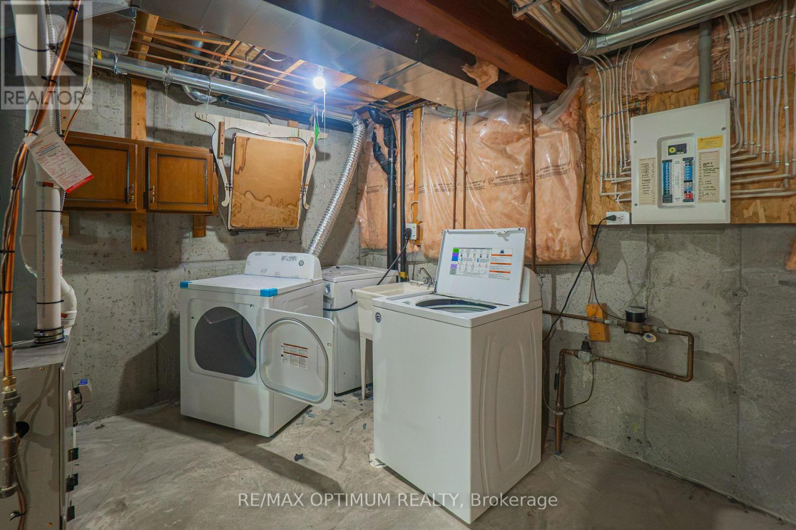 139 Activa Avenue, Kitchener, Ontario  N2E 3T3 - Photo 23 - X13652210