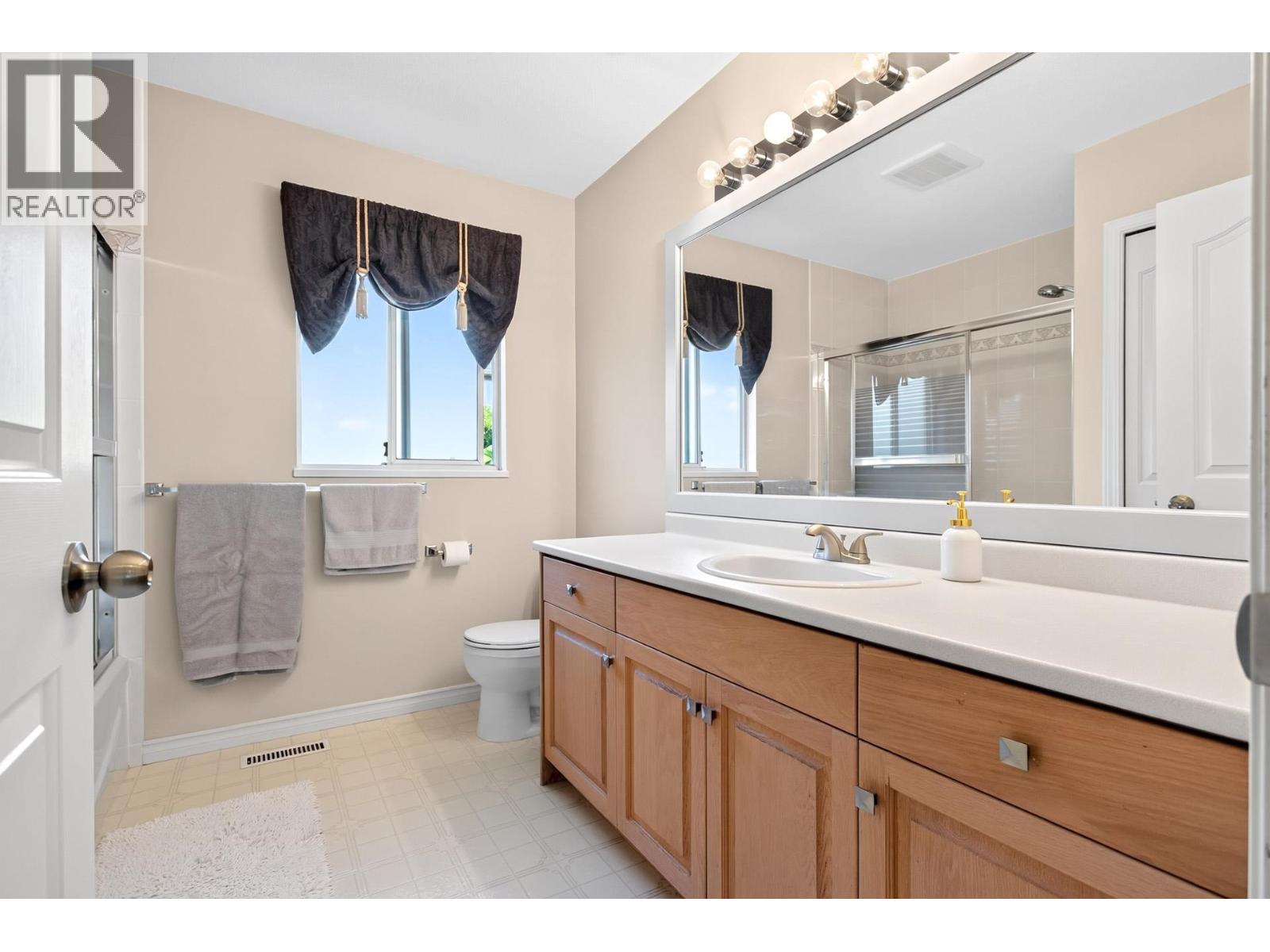 1252 Dewar Way, Port Coquitlam, British Columbia  V3C 5Z1 - Photo 35 - R3153704