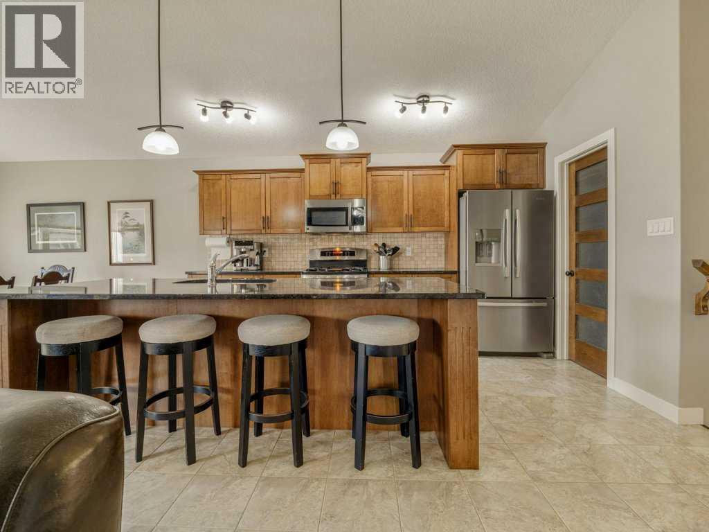 43 Riverine Lane W, Lethbridge, Alberta  T1K 5V6 - Photo 6 - A2330929