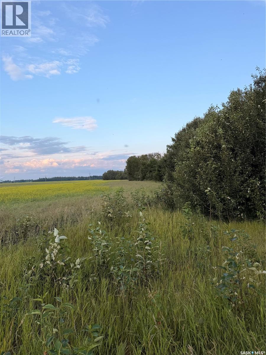 25.87 Acres 8.5kms East of Meadow Lake, Meadow Lake, Saskatchewan